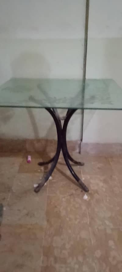 dining table urgent sale
