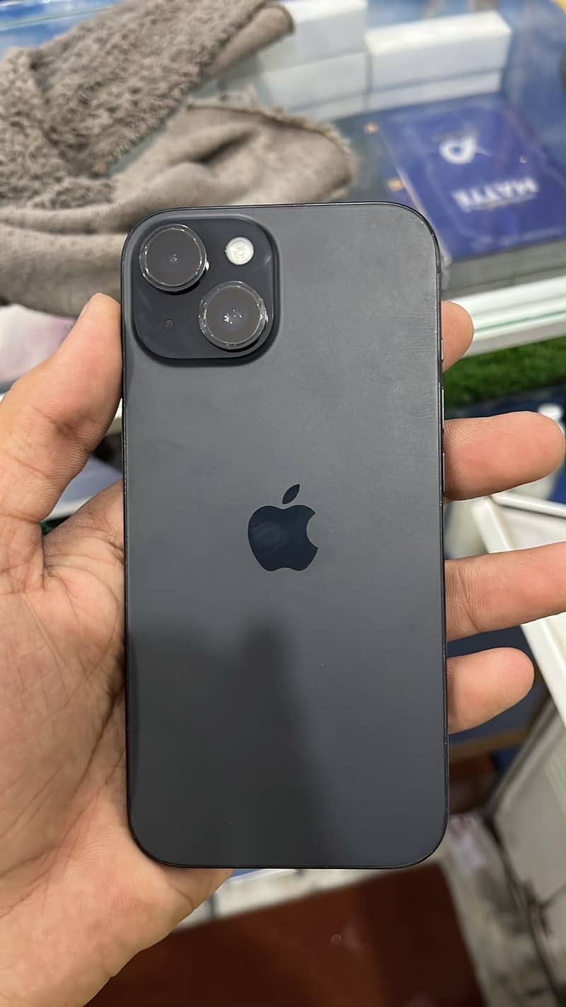 Apple iPhone 15 1