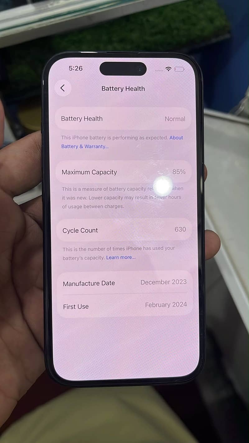 Apple iPhone 15 6