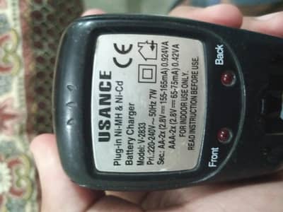 Rechargeable Battery Charger USANCE V-2833 AA AAA