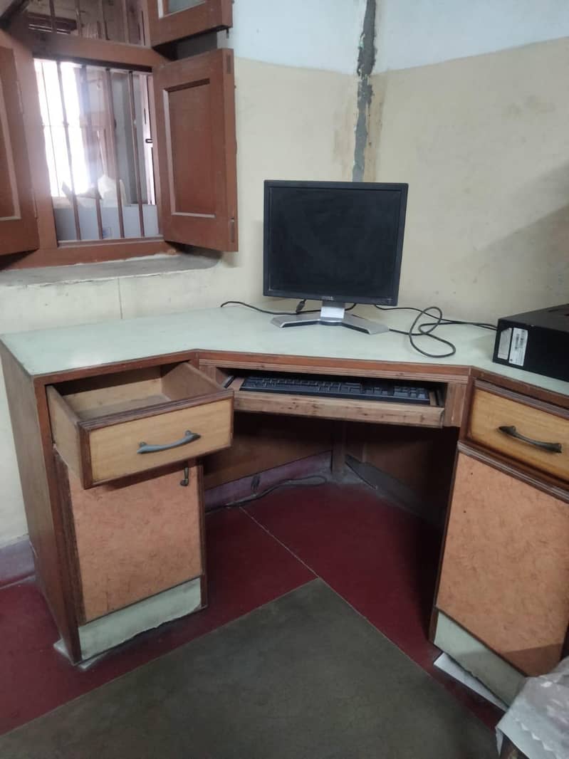 computer table for sale without pc 1