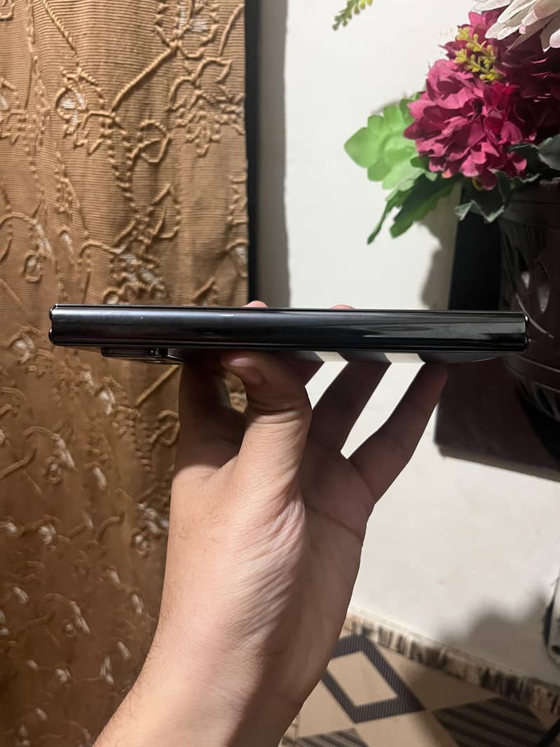 Google Pixel Fold 8