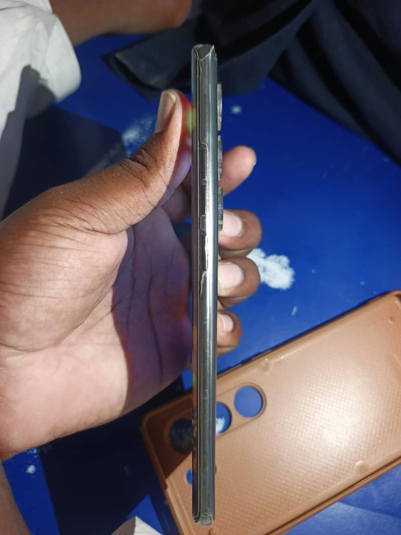 Tecno CAMON 40 4