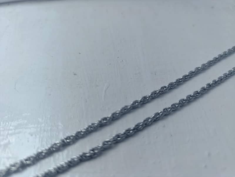 Chains 11