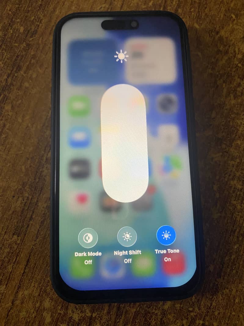 Apple iPhone 15 Pro 2