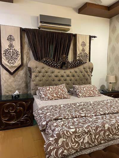 Complete wooden king bed set
