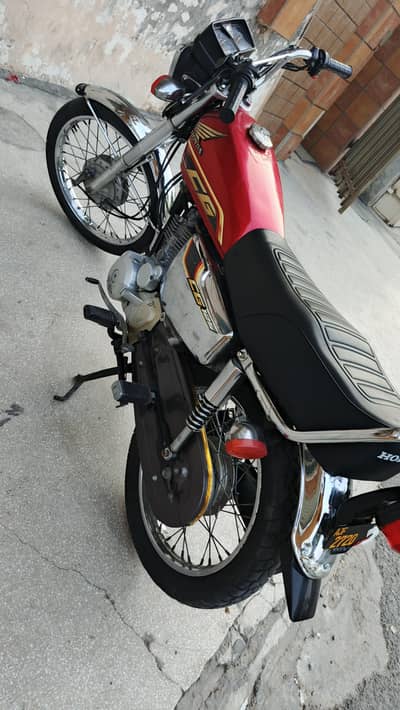 Honda 125 self start 22 model home use bike