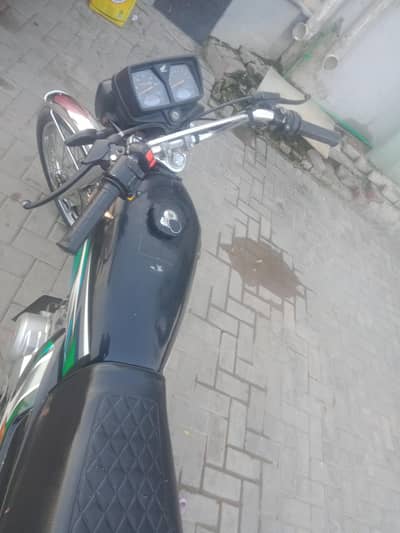 125 bike
