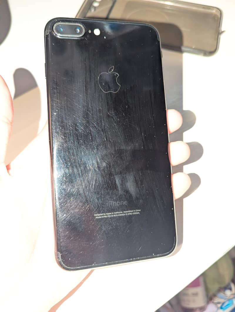 iPhone 7 Plus 128 gb 0