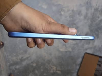Infinix Hot 60i