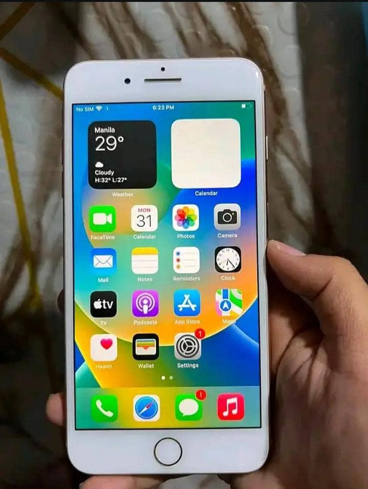 Apple iPhone 8 Plus 1
