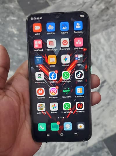 Vivo Y17 8/256
