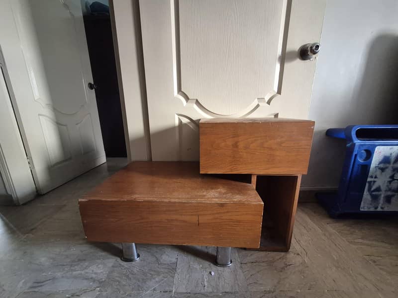 5 seater sofas, rack, bed 4
