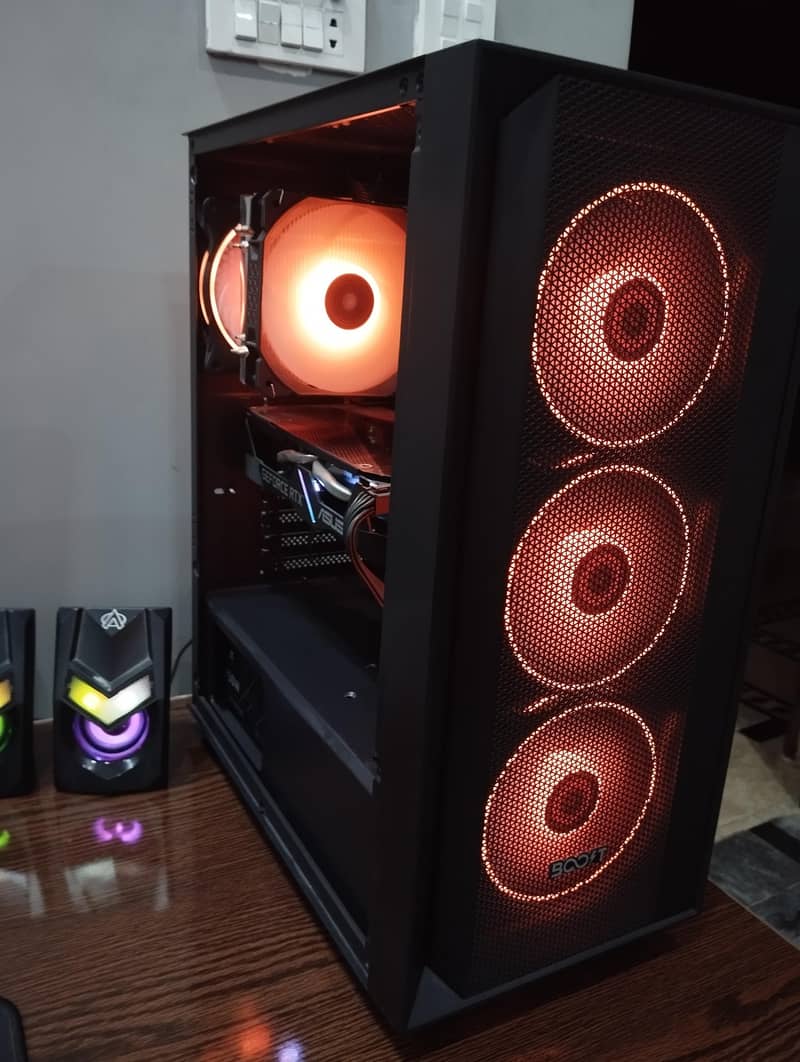 Custom Built Gaming Pc | Computer 1