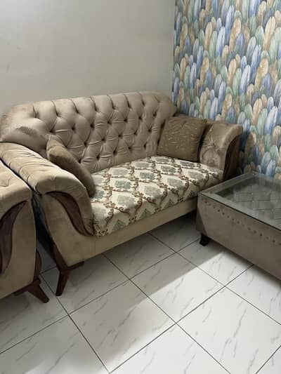 7 seater sofa set on sheesham wood |  New condition
