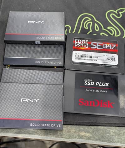 240 GB SSD Sandisk,PNY