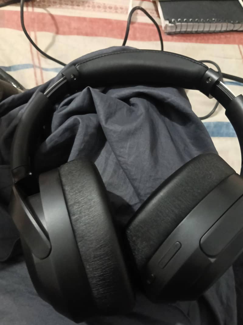 Audionic wireless Headphones 4