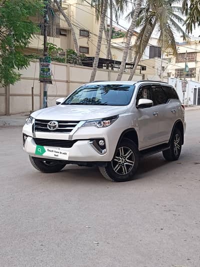 Toyota Fortuner G 2021 white