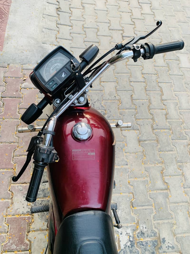 CD 70 23 Model 8