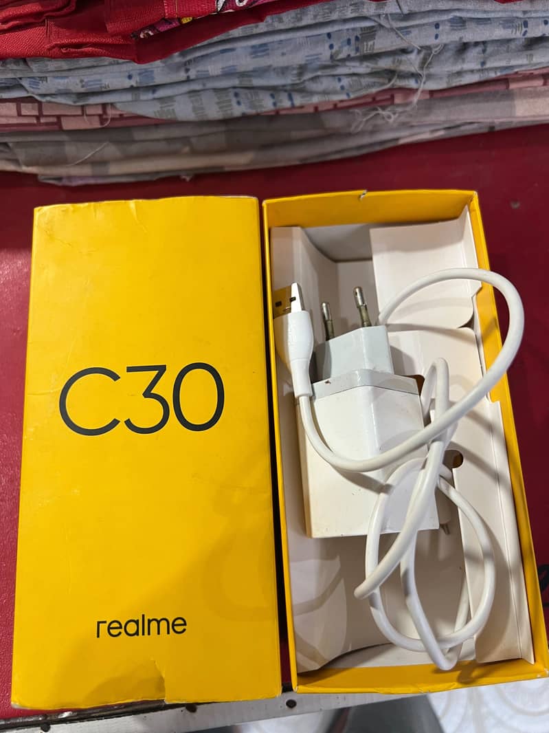 Realme C30 0
