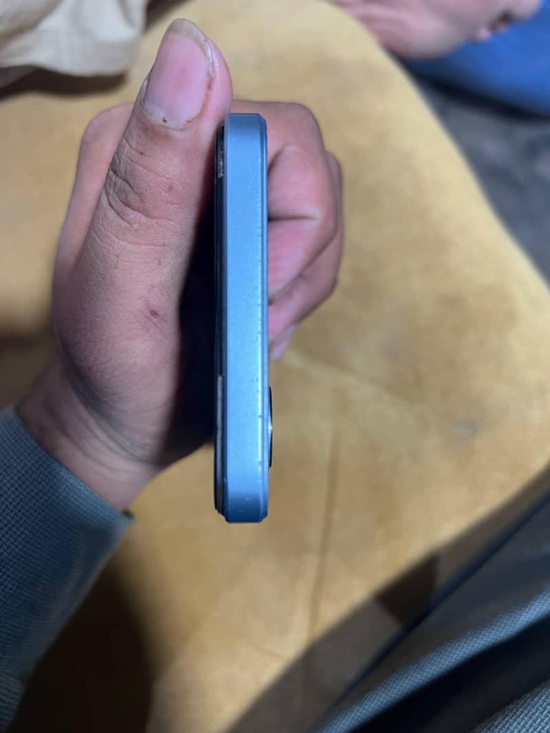 Realme C30 3