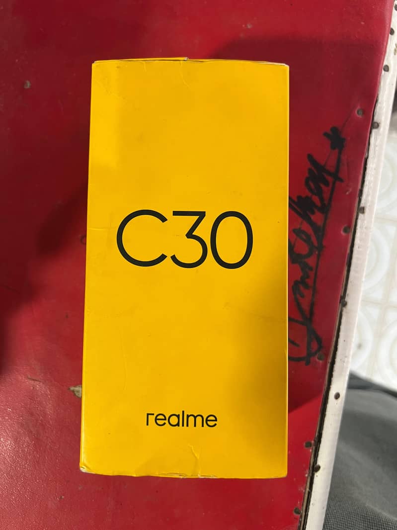 Realme C30 8