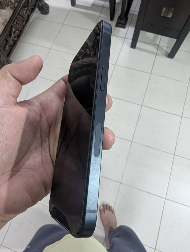 Apple iPhone 13 3