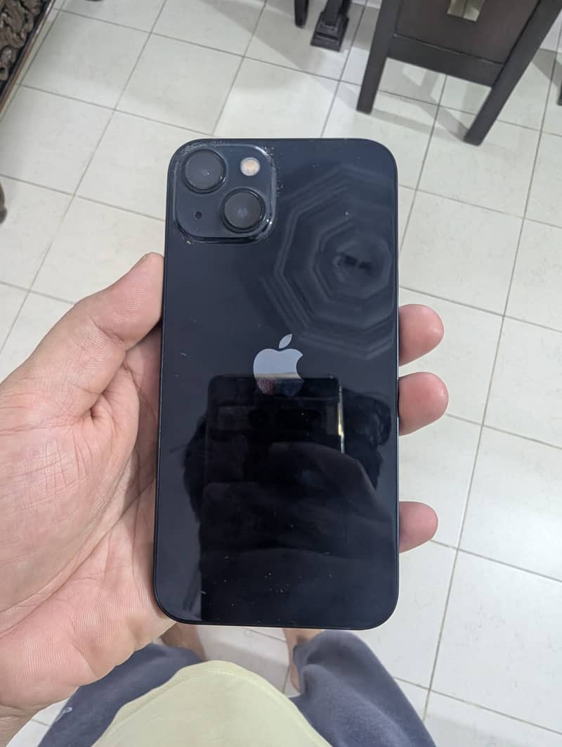 Apple iPhone 13 6