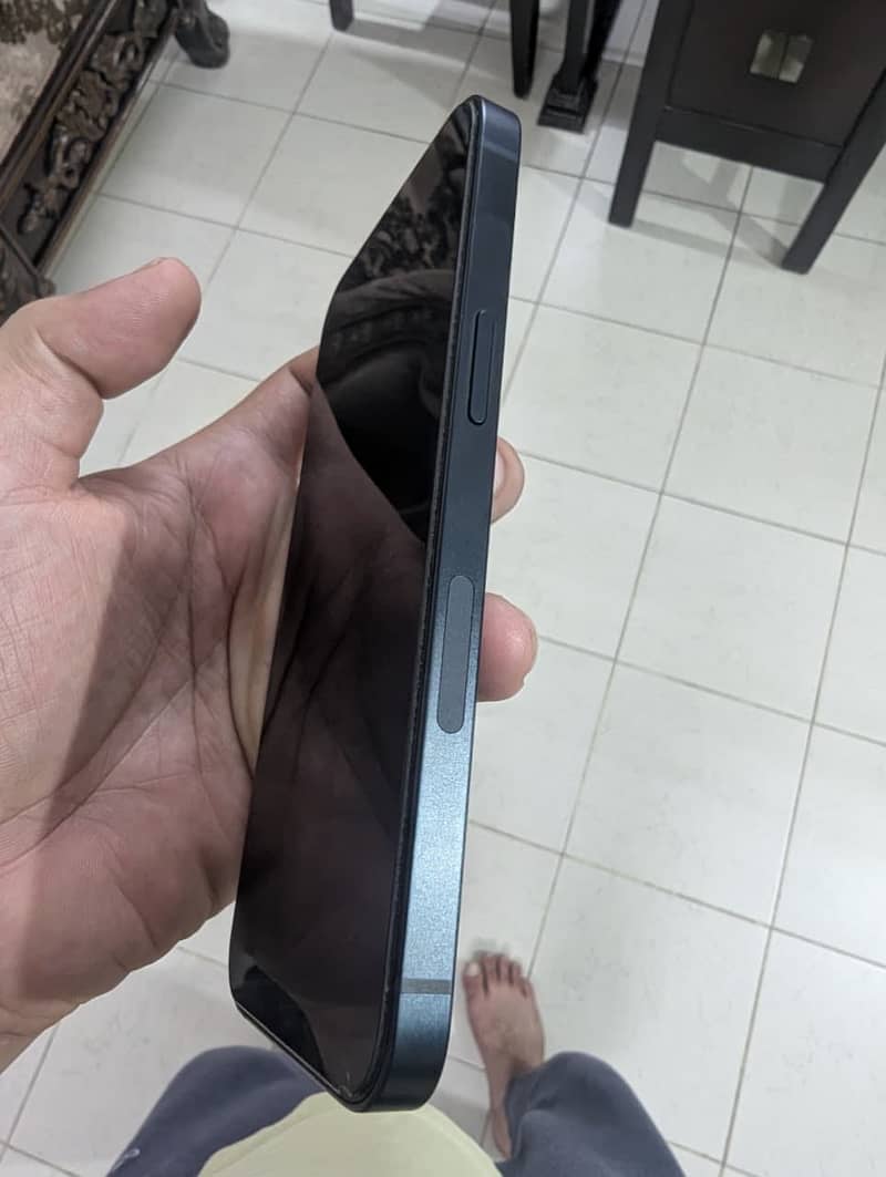 Apple iPhone 13 9
