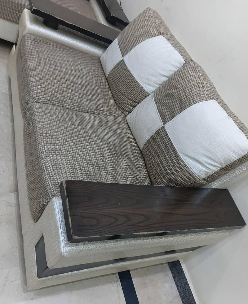 Sofa set 6