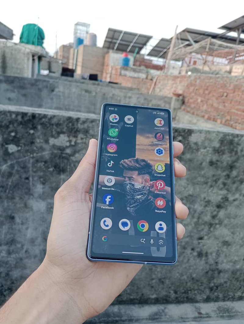 Google Pixel 7a 4
