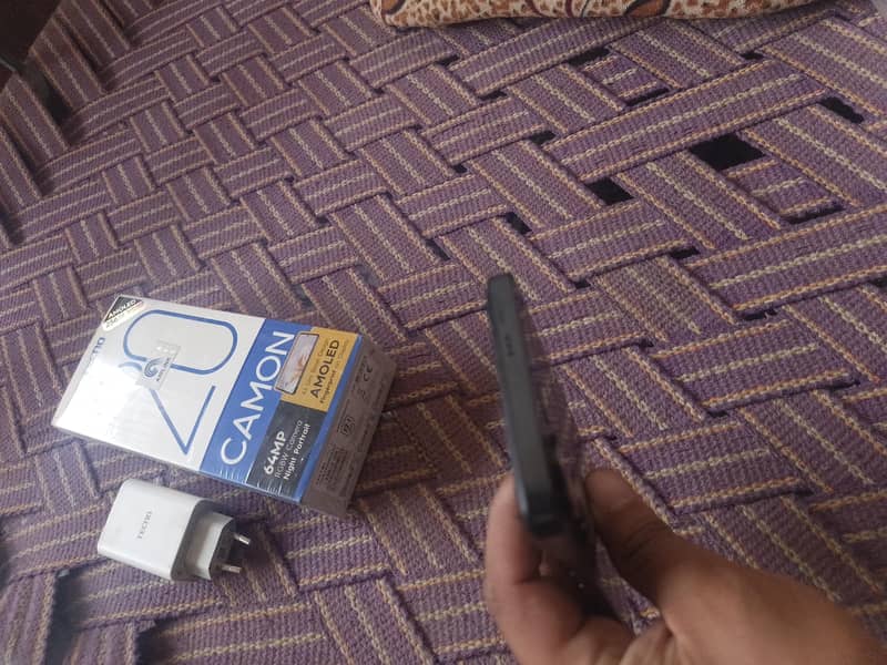 Tecno CAMON 20 2