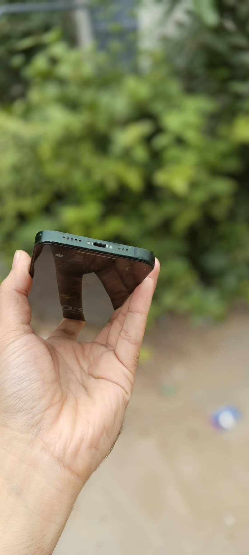 Apple iPhone 13 6