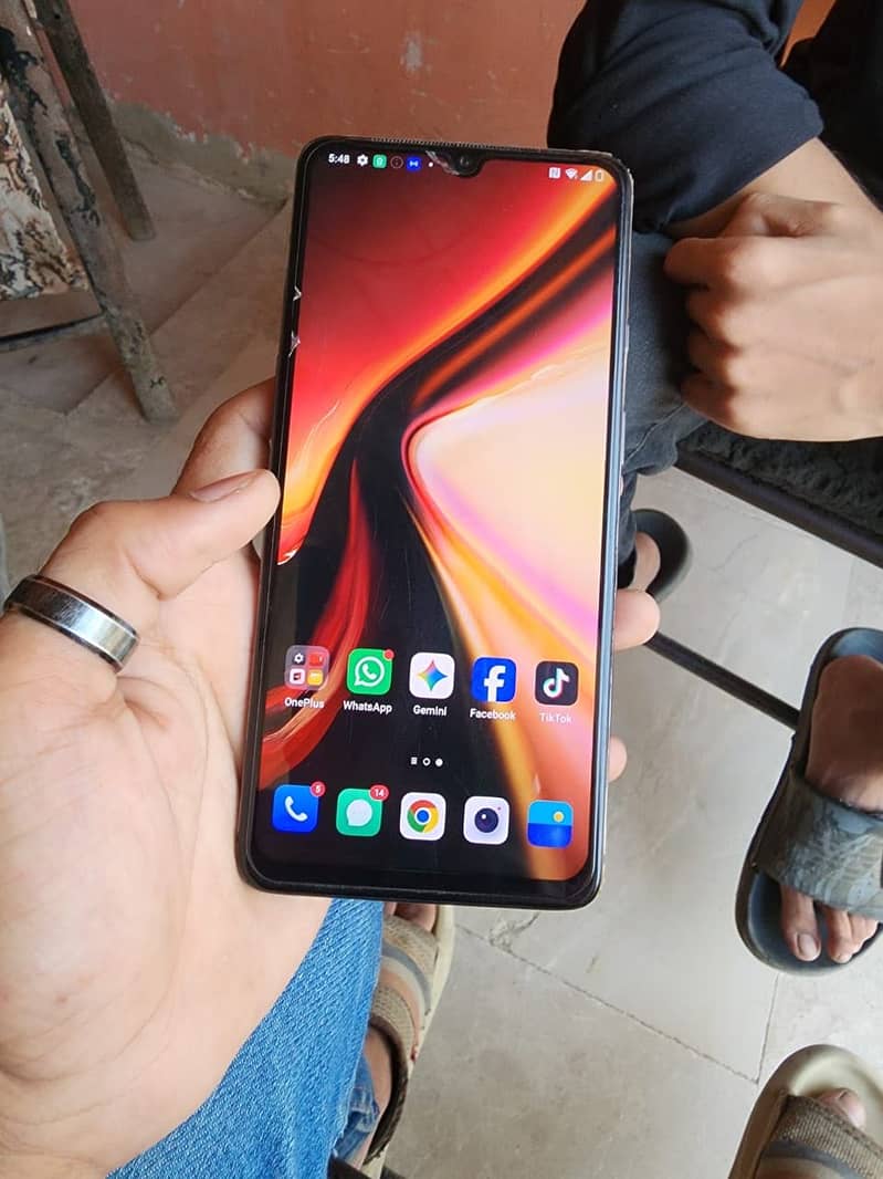 One Plus 7T 4