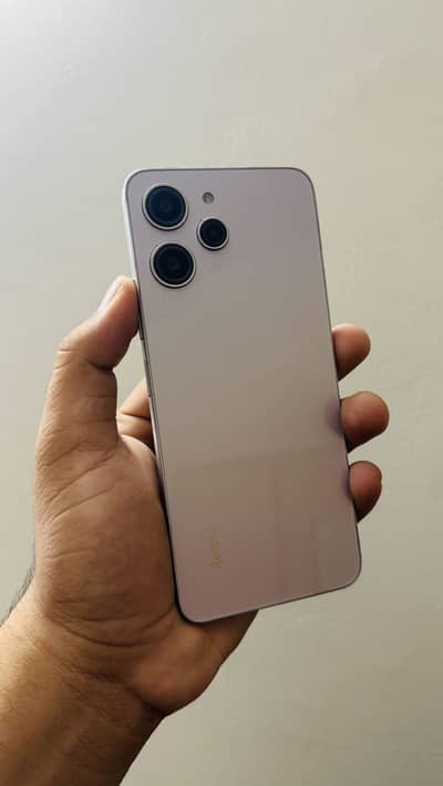 Xiaomi Redmi 12 8 128 for sale