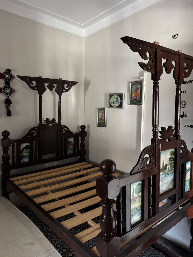 King size Bed 2