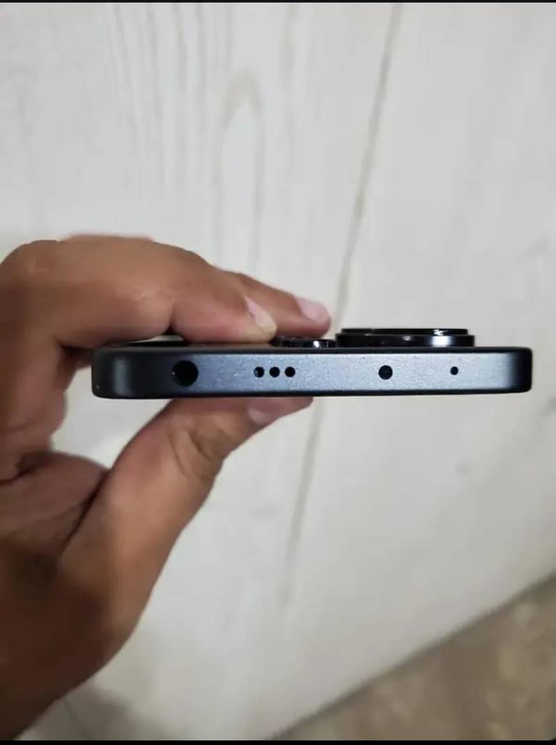 Xiaomi Redmi Note 13 0