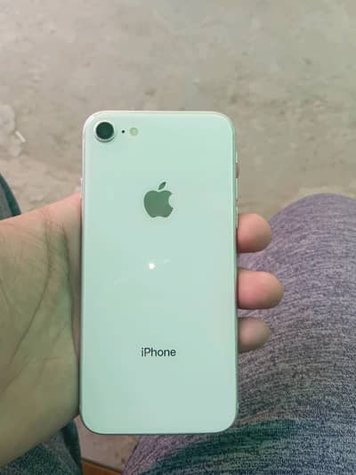 Apple iPhone 8