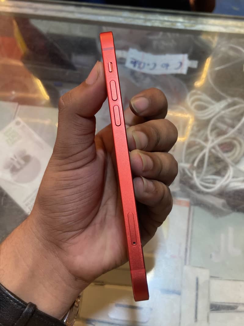 Apple iPhone 12 2