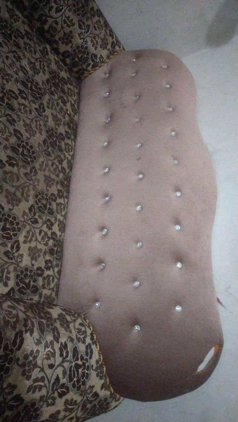 best condition sofa 0