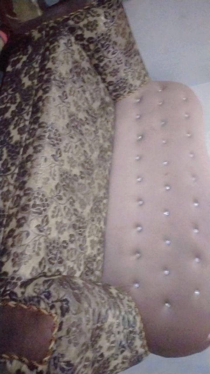 best condition sofa 3