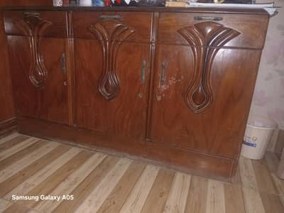 dresser