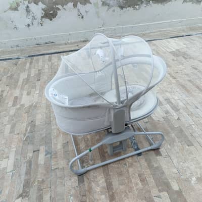 Baby electric jhula brand new