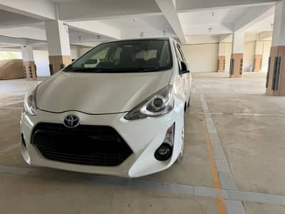 Toyota Aqua 2015