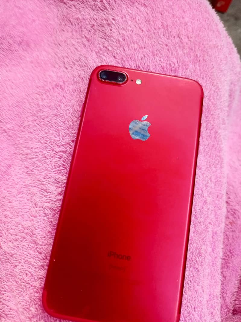 Apple iPhone 7 Plus 0