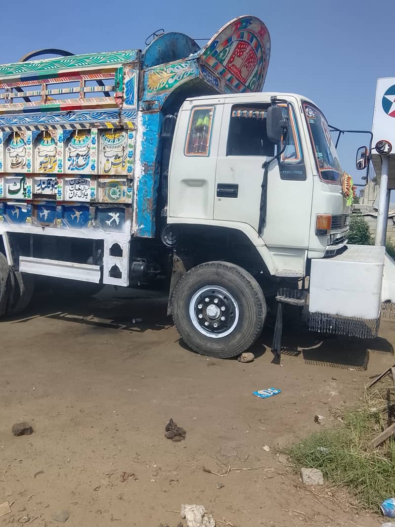 Sample 10 Wheeler 5