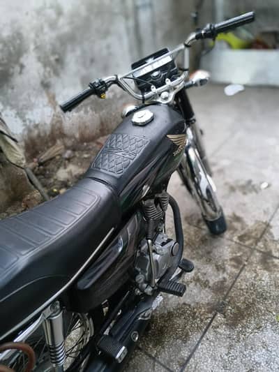 Honda CG 125 2022