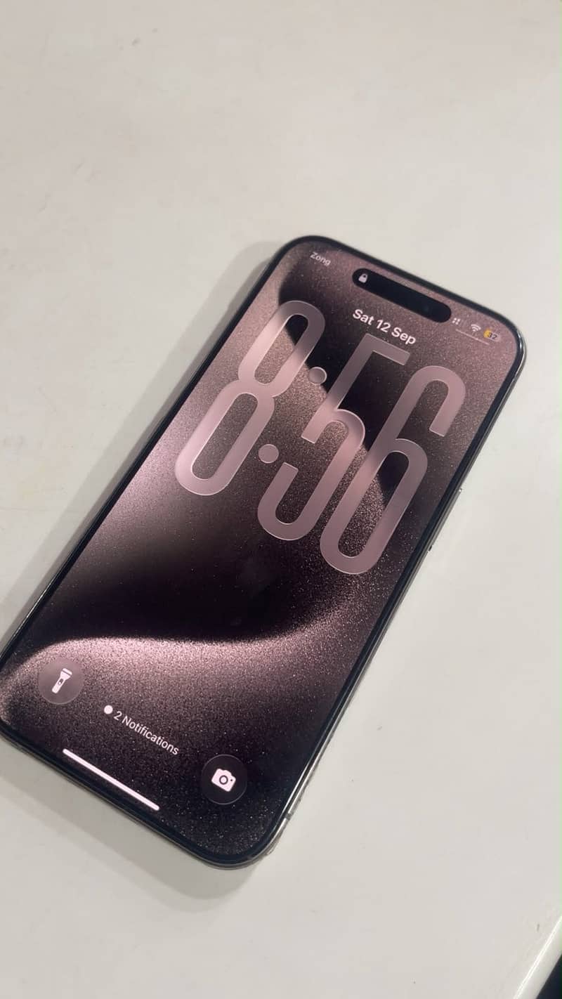 Apple iPhone 15 Pro 1