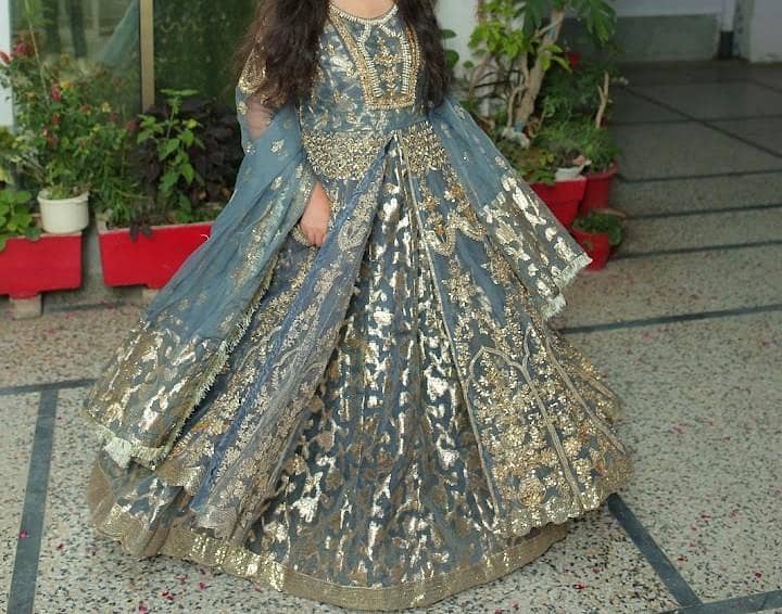 WEDDING DRESESS 3