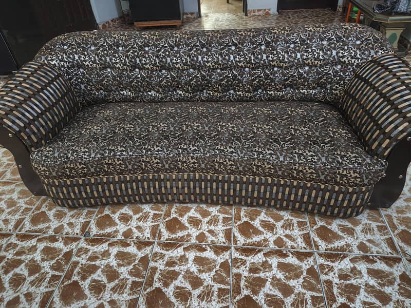 sofa set and table 9